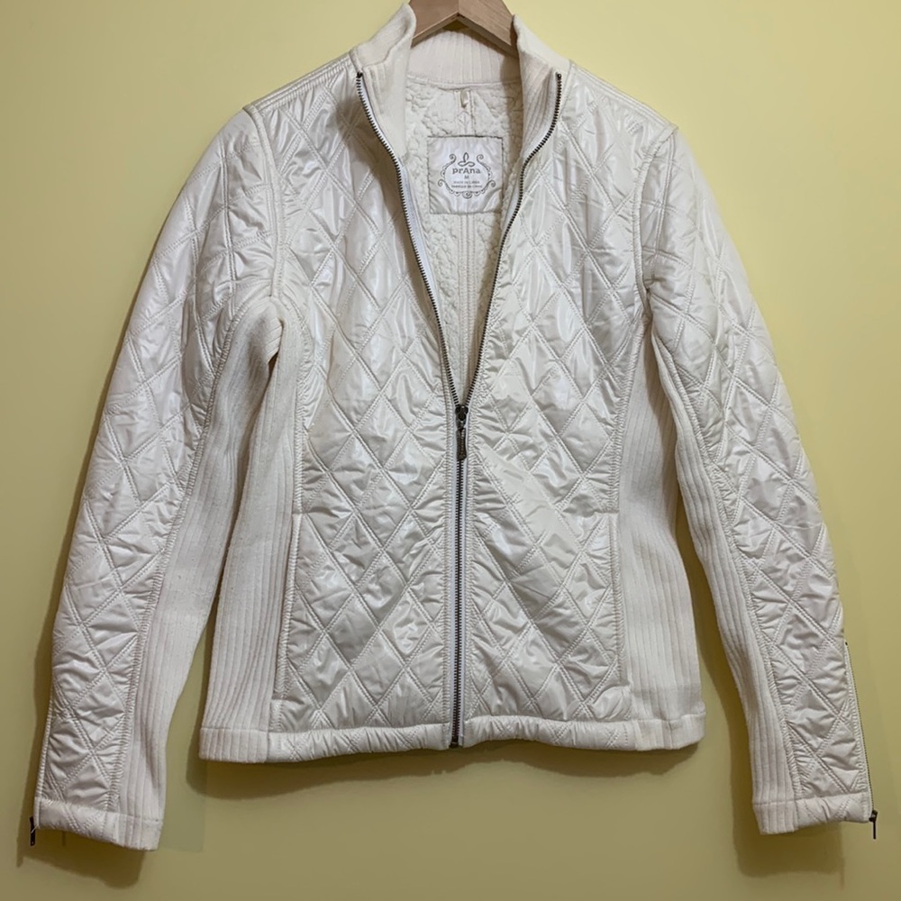 Prana || Diva Quilted Ribbed Knit Details Faux Sherpa Lining Zipper Jacket M
